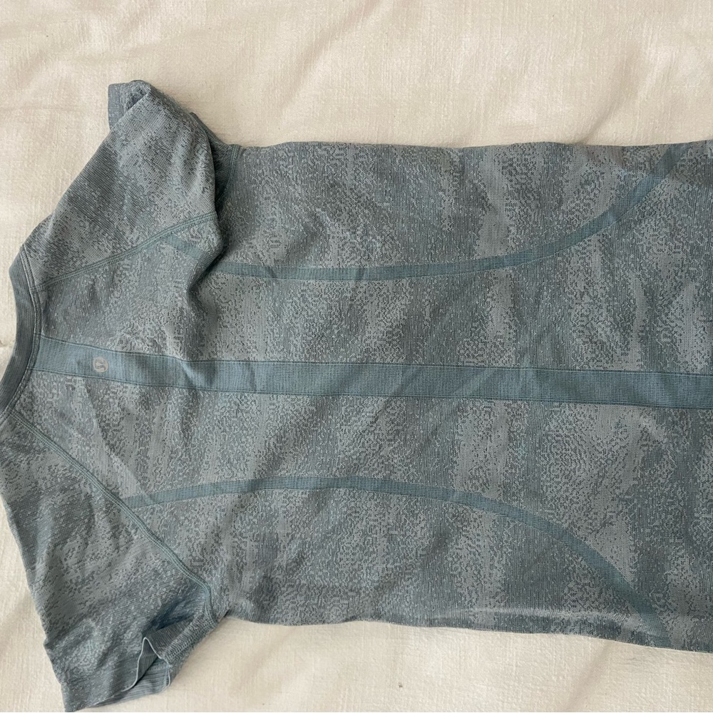 Lululemon Short Sleeve Swiftly - image 2